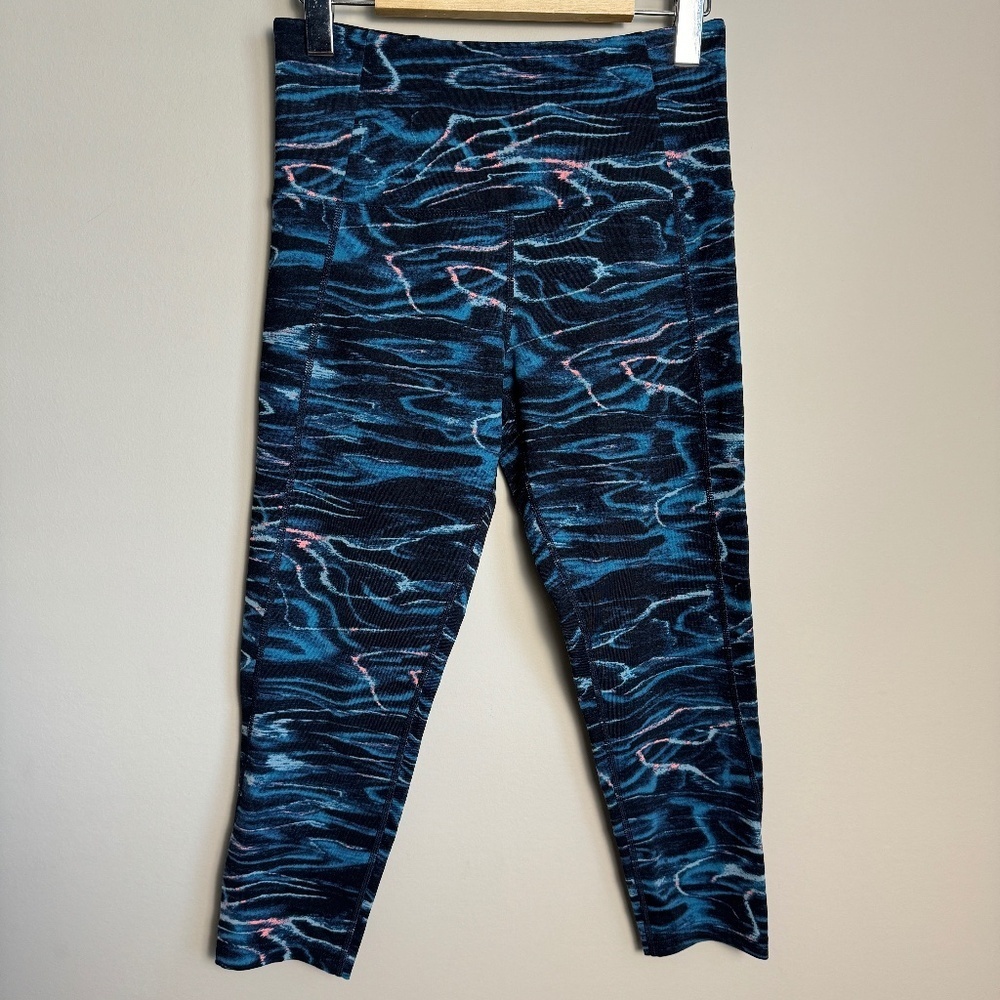 Tuff Athletics Blue/Black Abstract Psychedelic Yoga Cropped Leggings‎ Size Small